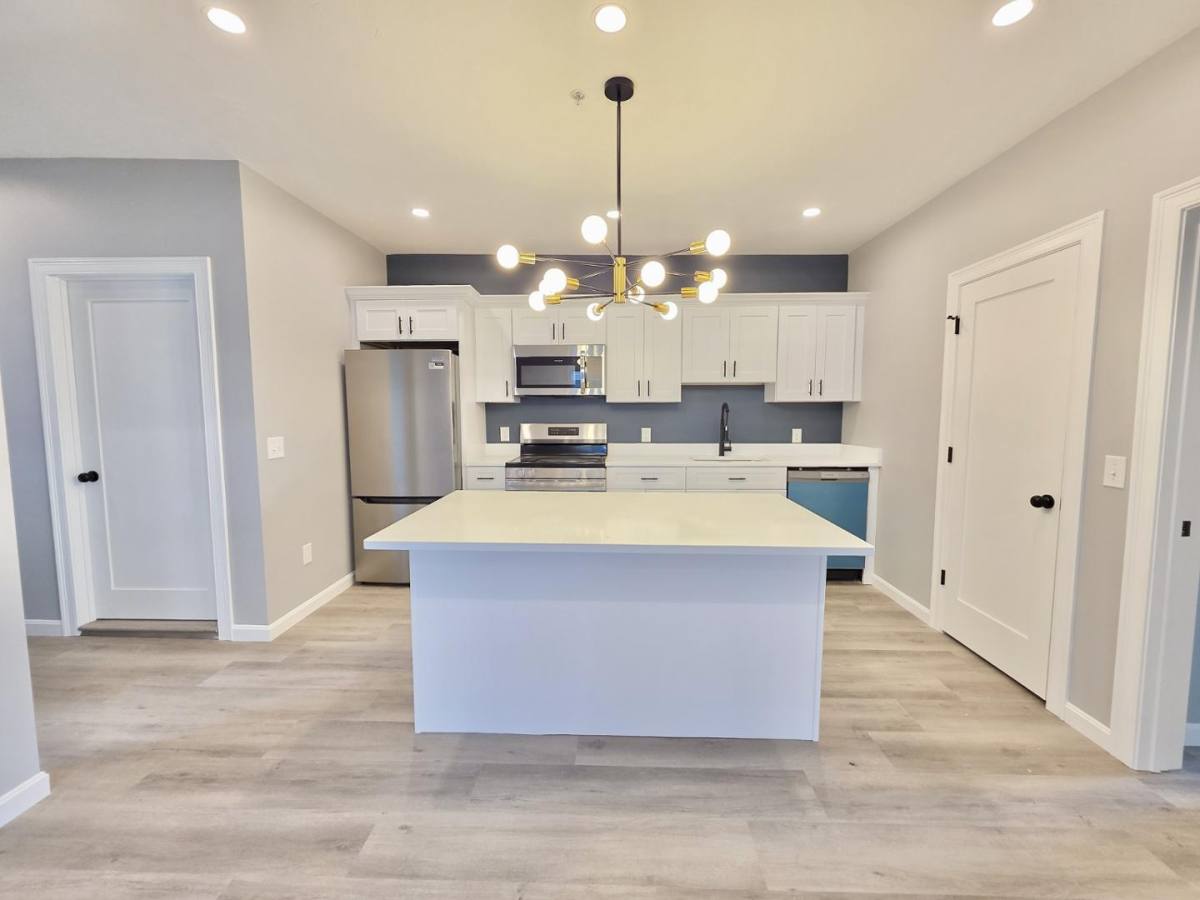 Apartment for rent at 1965 Smith St #2L, North Providence, RI 02911