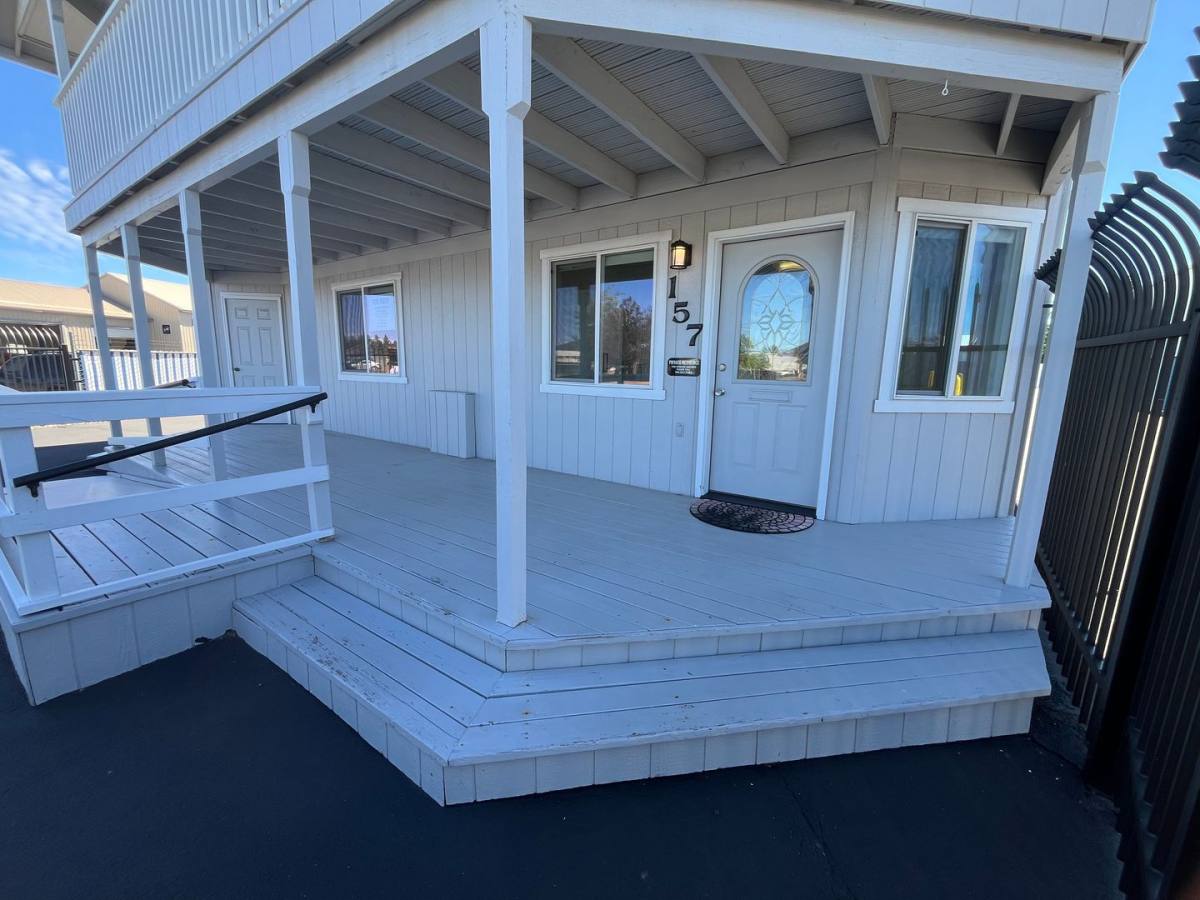 Apartment for rent at 157 W Sisters Park Dr, Sisters, OR 97759