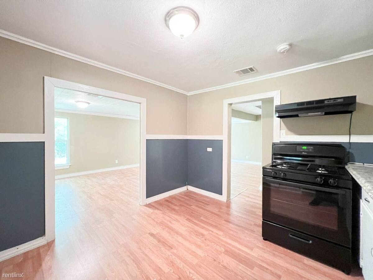 House for rent at 636 N Wilcox St, Rockdale, TX 76567