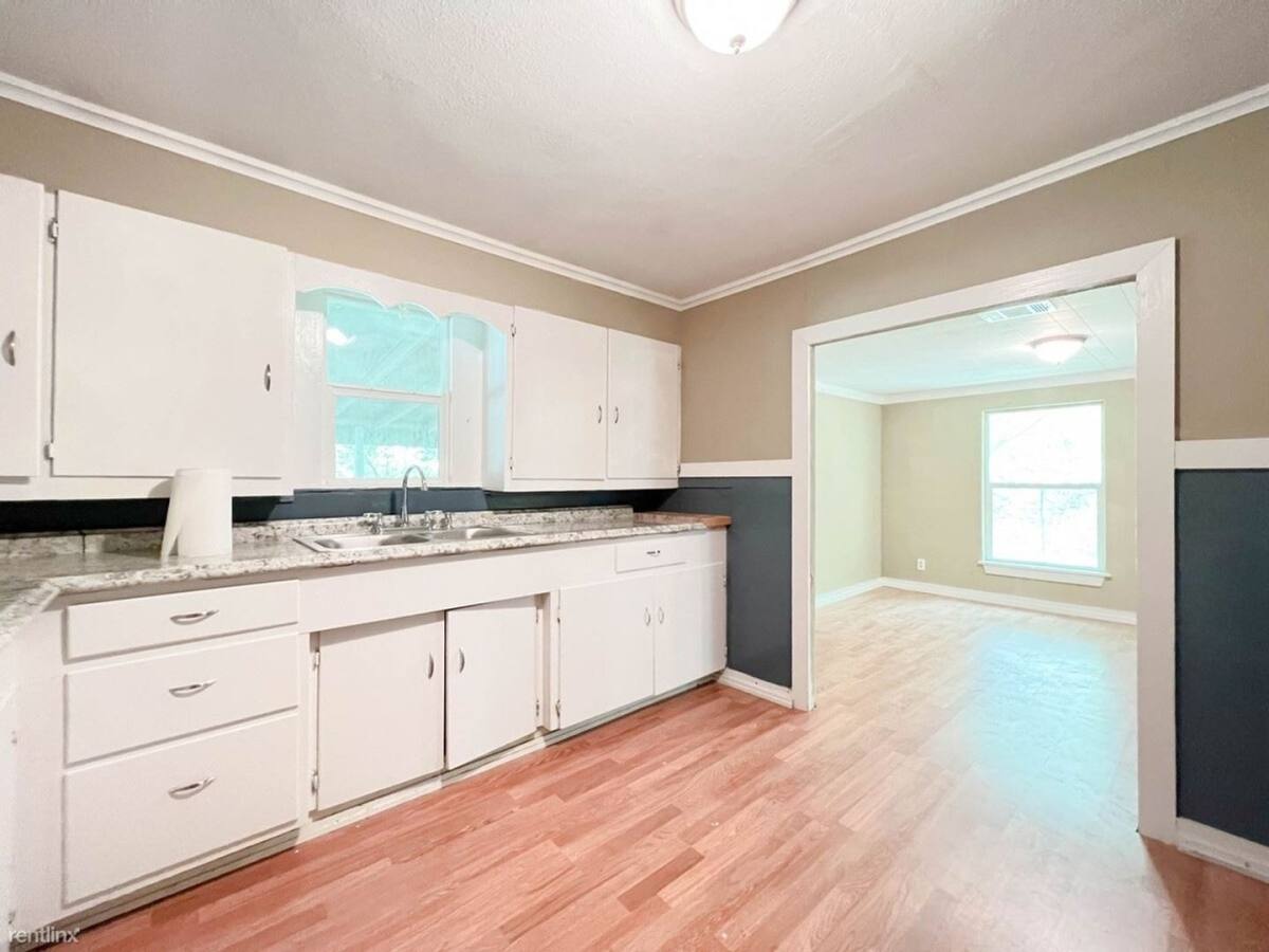 House for rent at 636 N Wilcox St, Rockdale, TX 76567