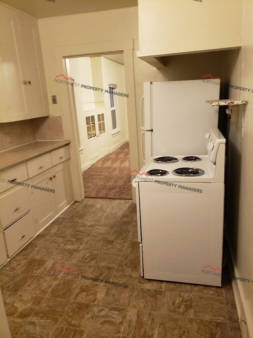 Apartment for rent at 357 S Market Blvd, Chehalis, WA 98532