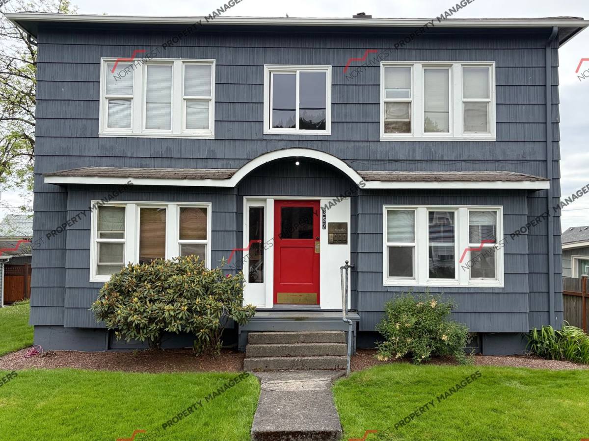 Apartment for rent at 357 S Market Blvd, Chehalis, WA 98532