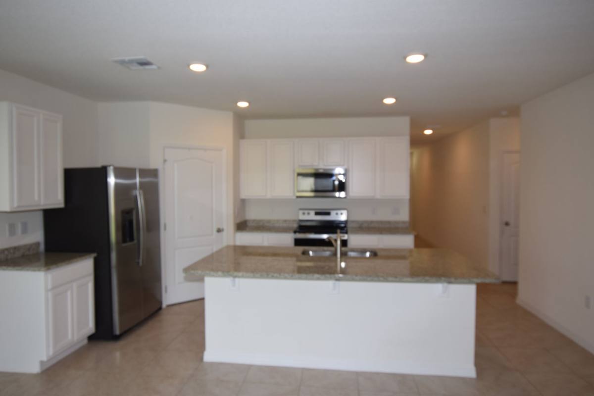 House for rent at 5215 Mahogany Dr, Mount Dora, FL 32757