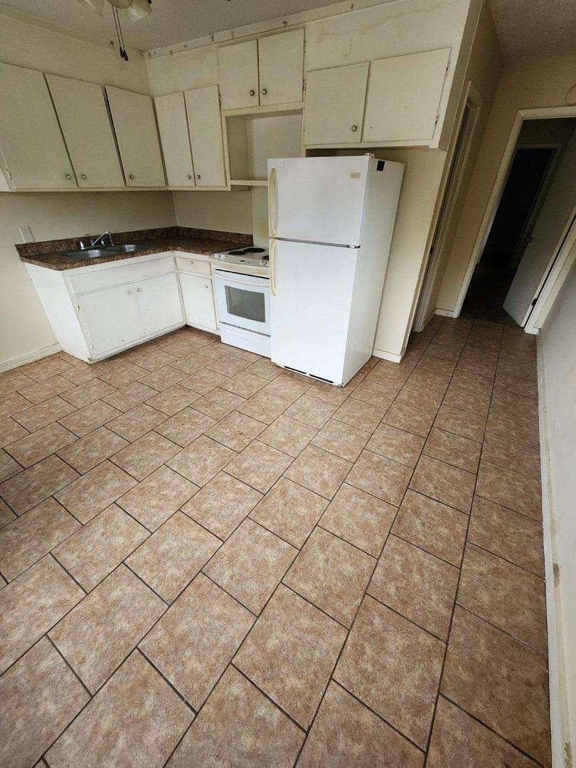 Apartment for rent at 331 Cr, Shannon, MS 38868