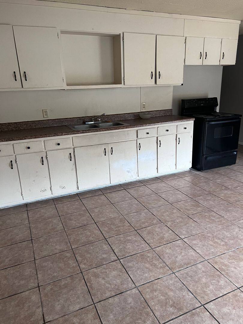 Apartment for rent at 331 Cr, Shannon, MS 38868