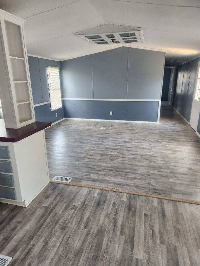 Apartment for rent at 11880 S 100 E, Fairmount, IN 46928