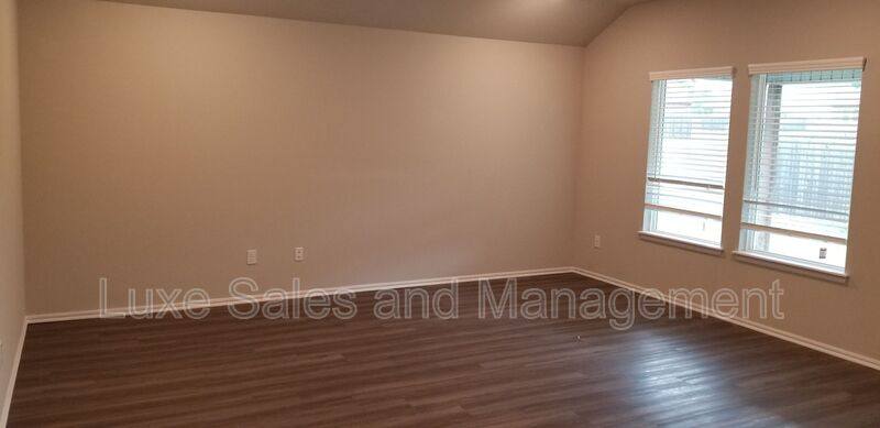 House for rent at 3102 Debbie Lane, Bartlesville, OK 74006