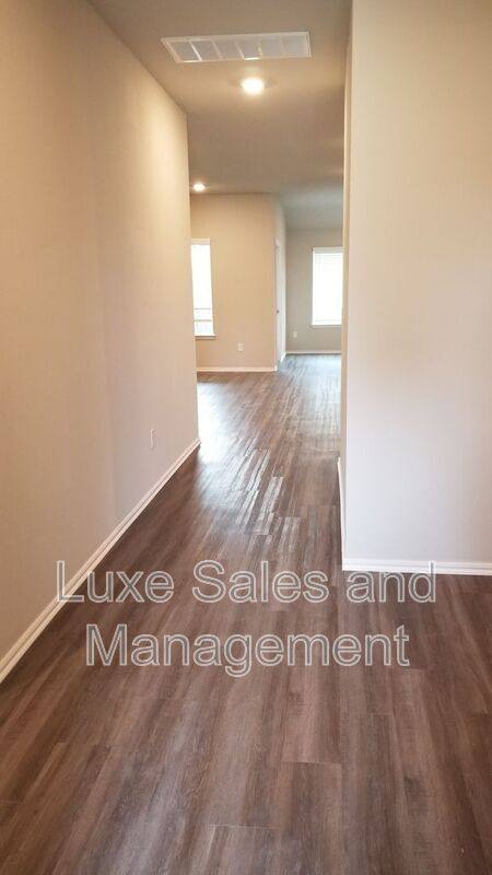 House for rent at 3102 Debbie Lane, Bartlesville, OK 74006