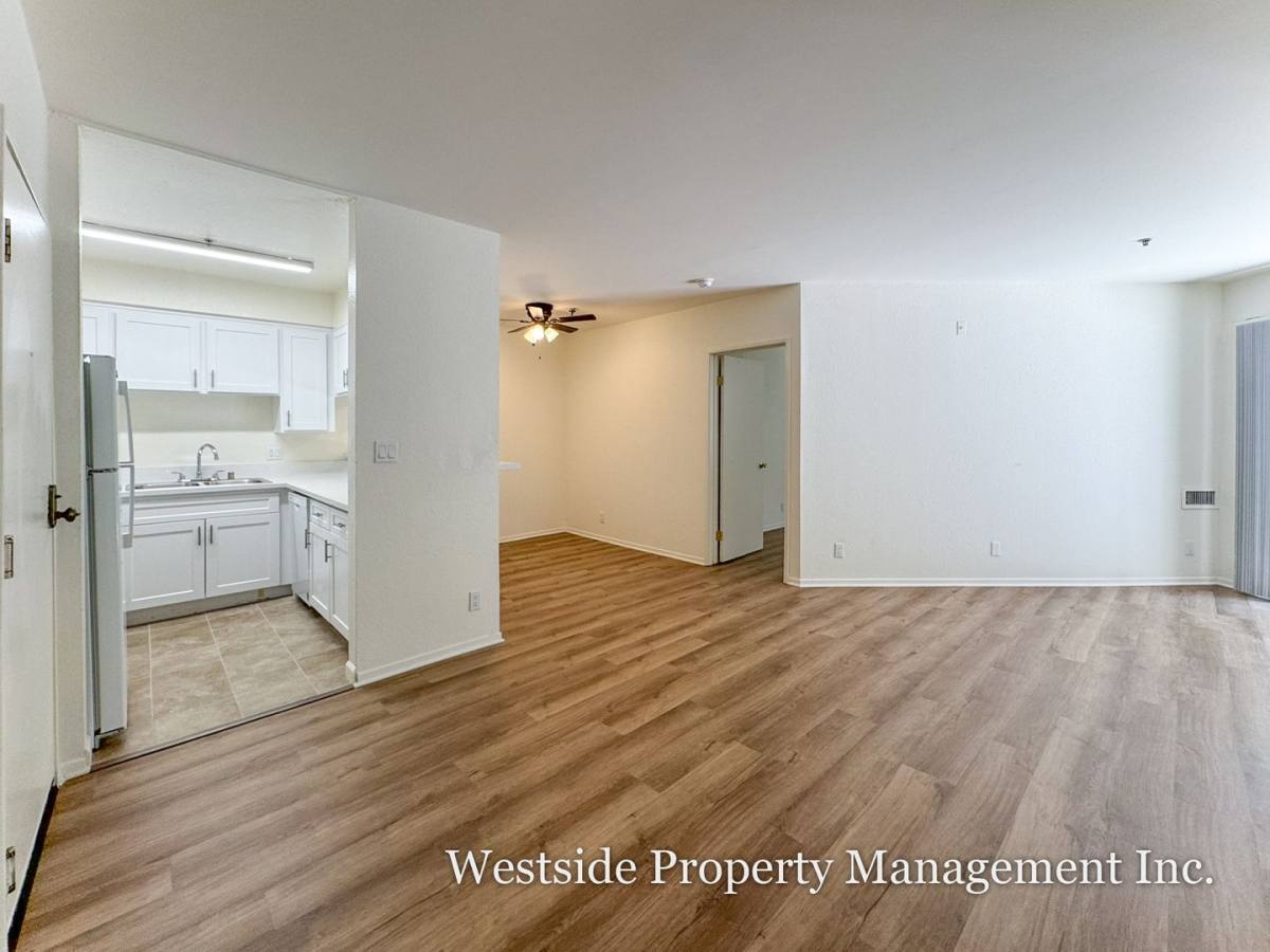 Apartment for rent at 3848 Overland Ave #108, Culver City, CA 90232