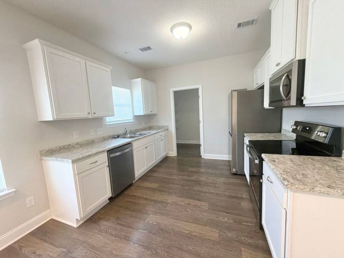 House for rent at 232 Gambrell Rd, Hinesville, GA 31313