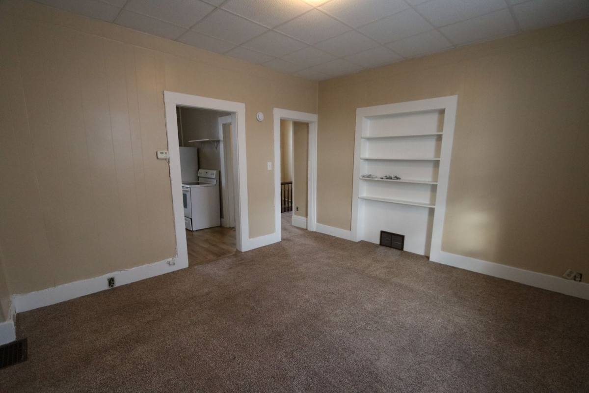 Apartment for rent at 1103 S 5th St, Burlington, IA 52601