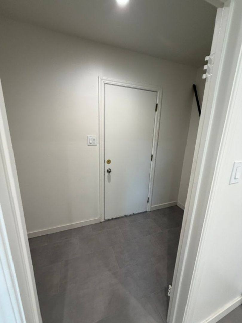 House for rent at 2009 Orchard St, Santa Rosa, CA 95404