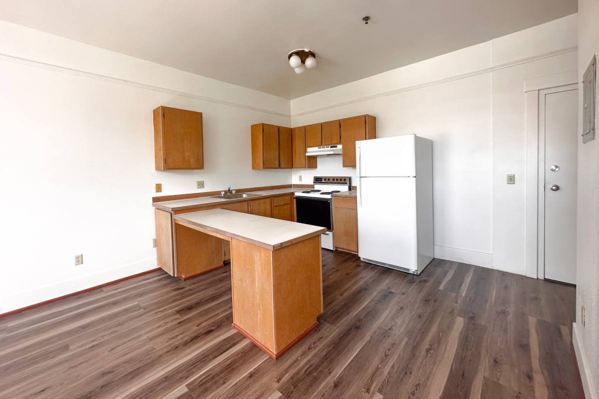 Apartment for rent at 633 Main St, Lewiston, ID 83501