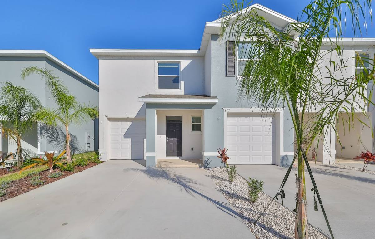 Townhouse for rent at 379 Mangrove Shade Circle, Apollo Beach, FL 33572
