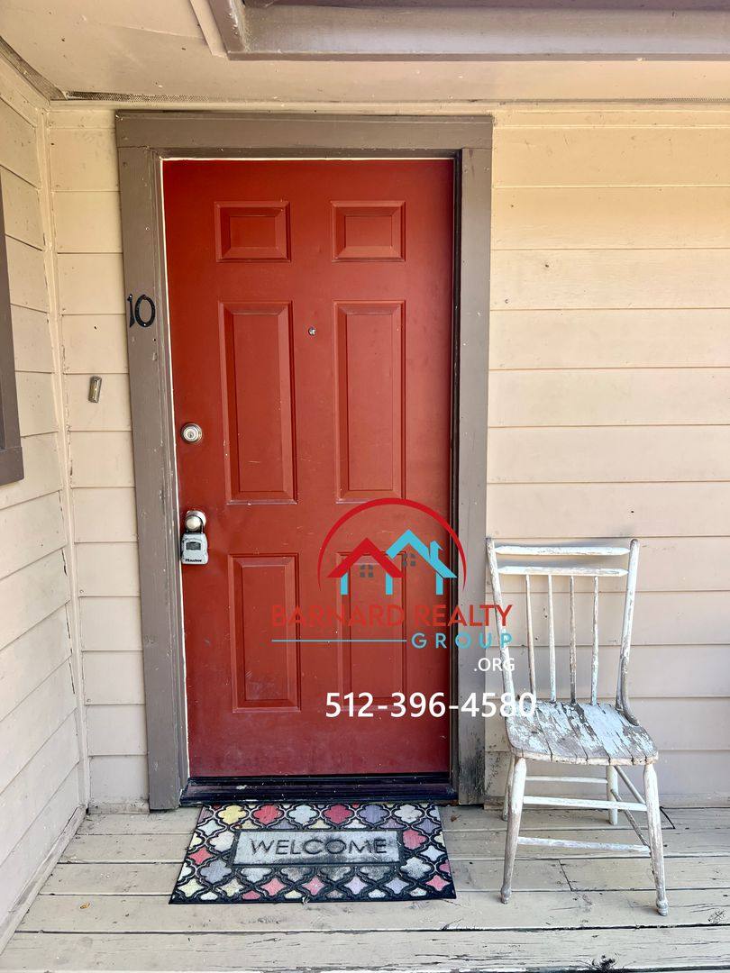 402 Fredericksburg, San Marcos, TX 78666 - Condo for Rent - Image 3