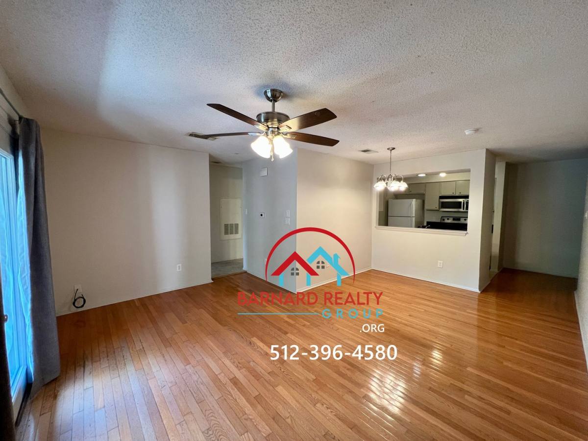 402 Fredericksburg, San Marcos, TX 78666 - Condo for Rent - Image 5