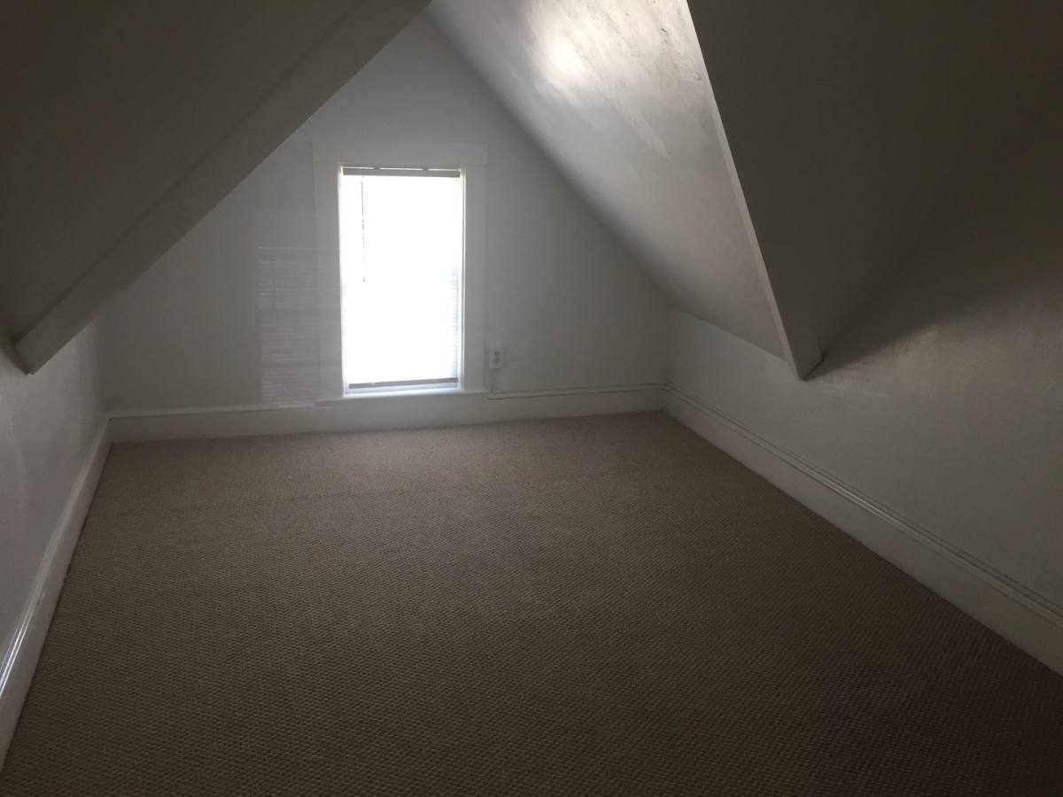 Apartment for rent at 244 E 40th St, Norfolk, VA 23504