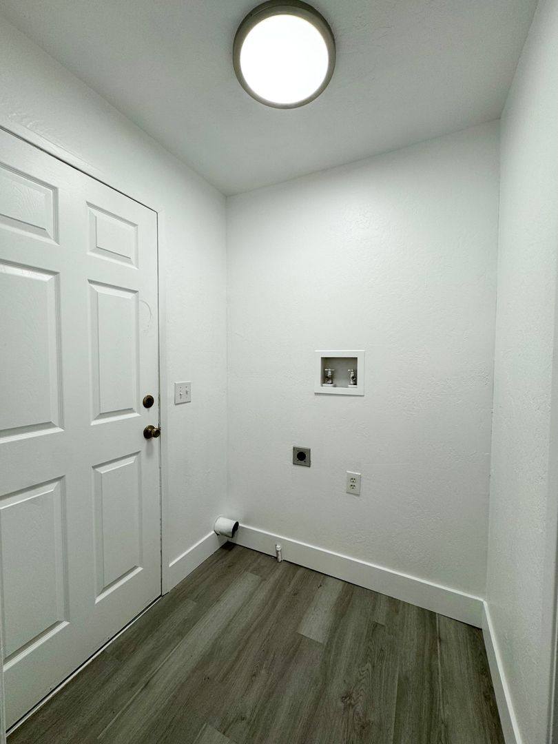 Townhouse for rent at 1060 S St, Redding, CA 96001