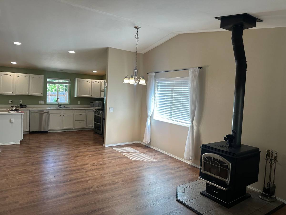 House for rent at 18524 Woodside Dr SE, Yelm, WA 98597