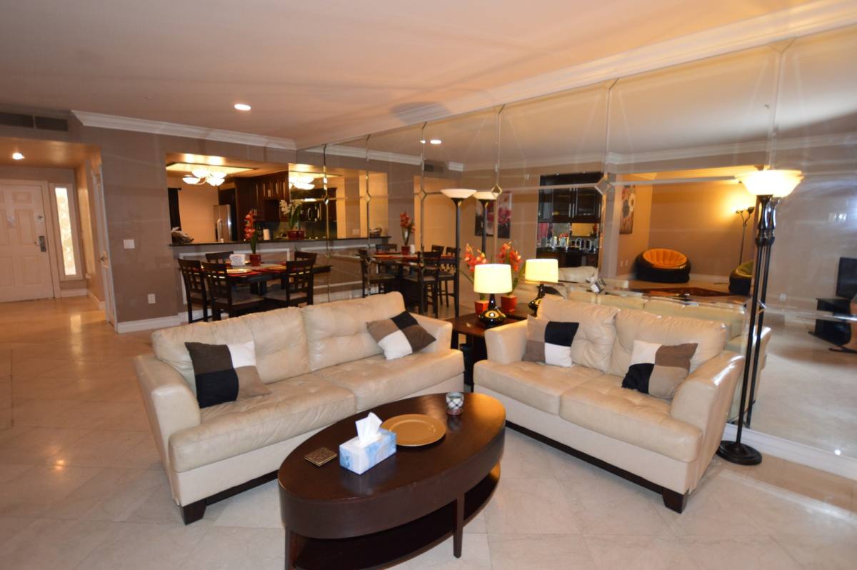 Condo for rent at 230 E Flamingo Rd, Las Vegas, NV 89169