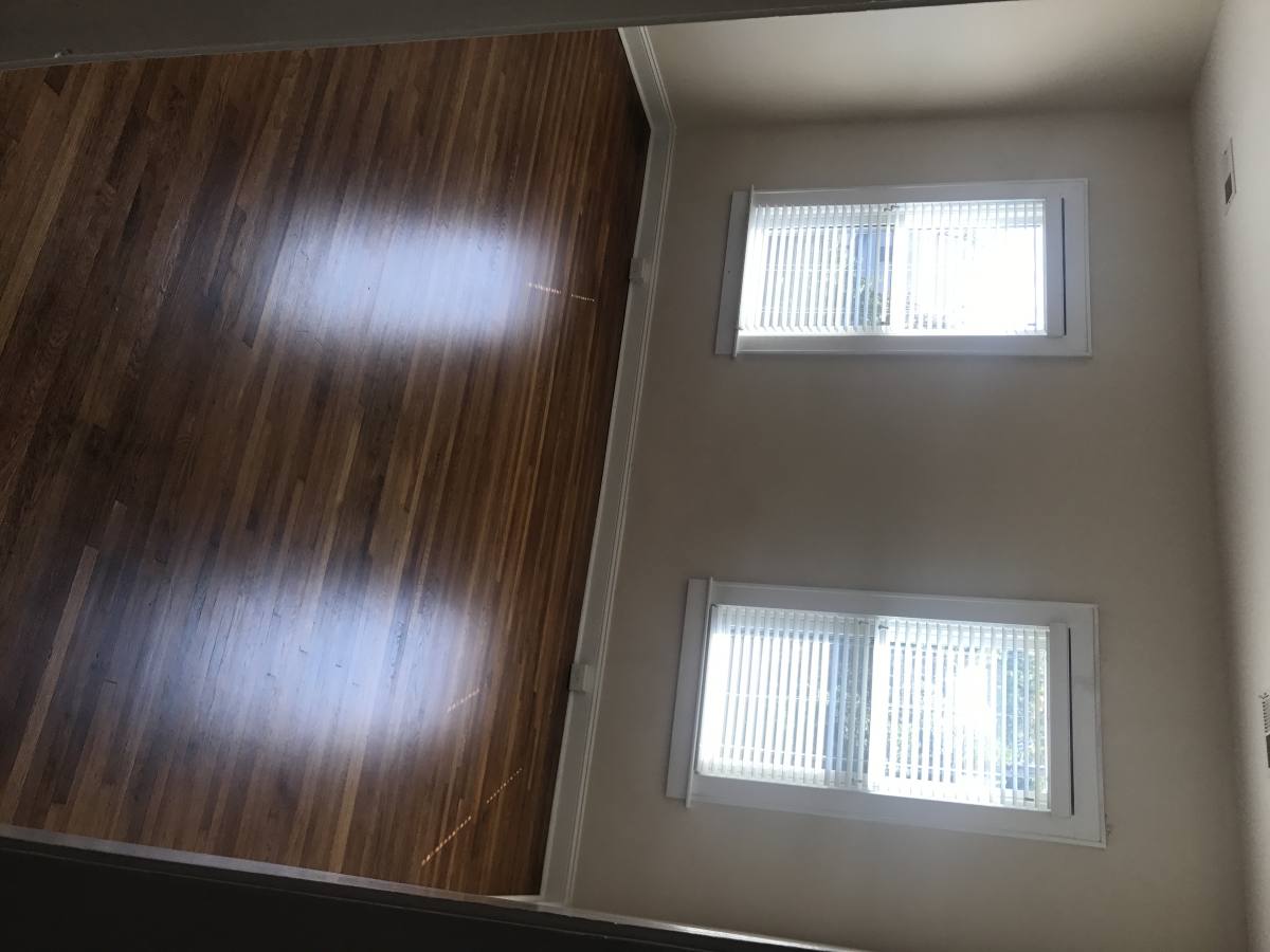 Apartment for rent at 403 8th Ave #1, Huntington, WV 25701