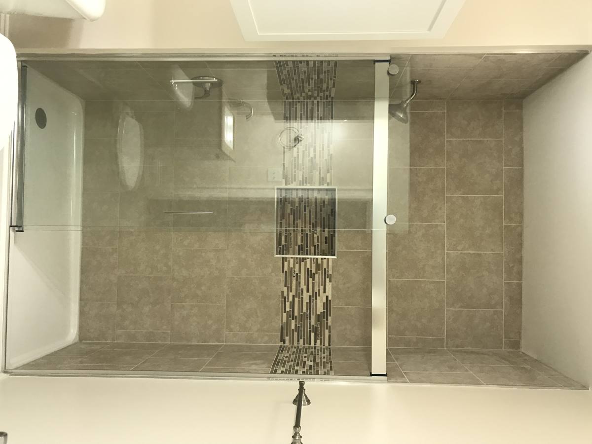 Apartment for rent at 403 8th Ave #1, Huntington, WV 25701