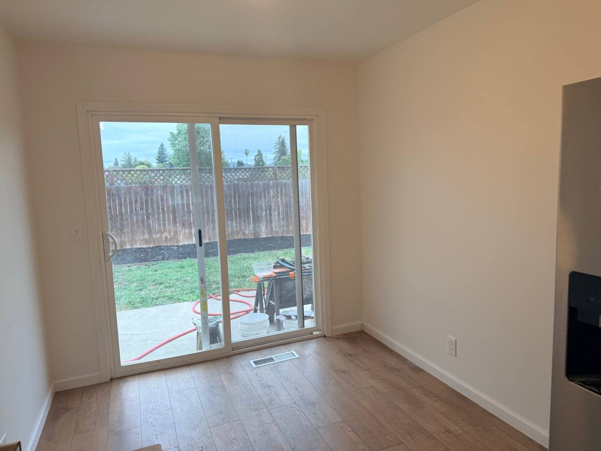 Apartment for rent at 4371 Hoen Ave, Santa Rosa, CA 95404
