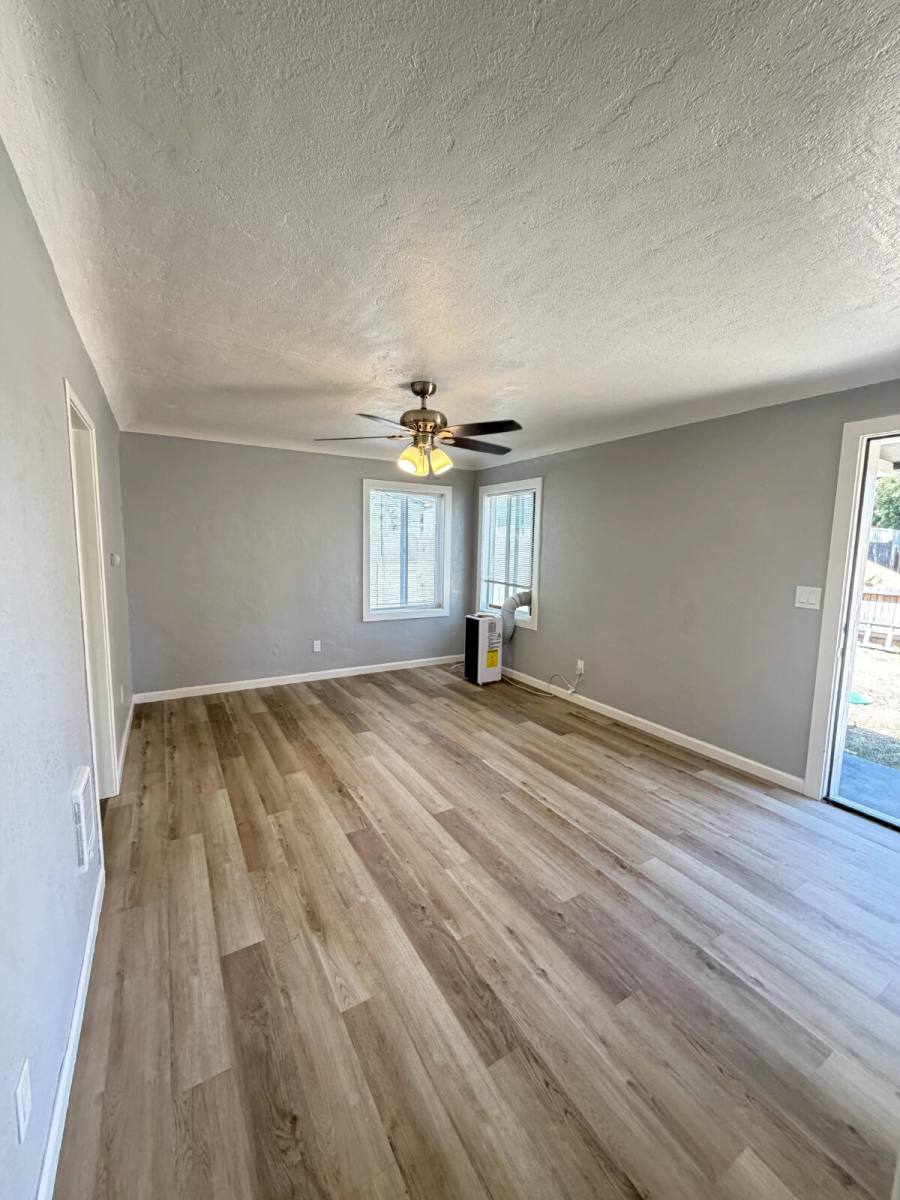 Apartment for rent at 1415 1 2 Mono Dr, Modesto, CA 95354