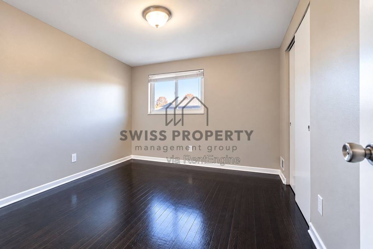 Apartment for rent at 908 N Meadows Court #K, Columbus, OH 43229