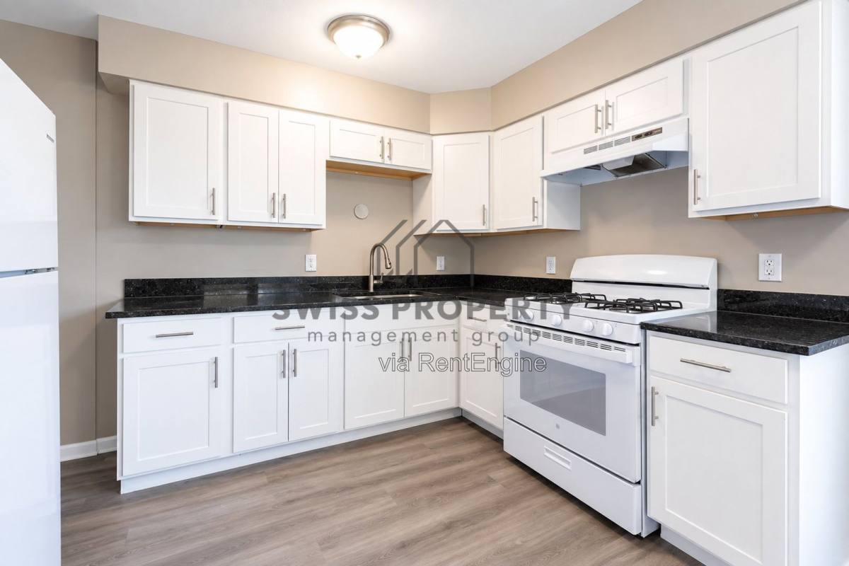 Apartment for rent at 908 N Meadows Court #K, Columbus, OH 43229