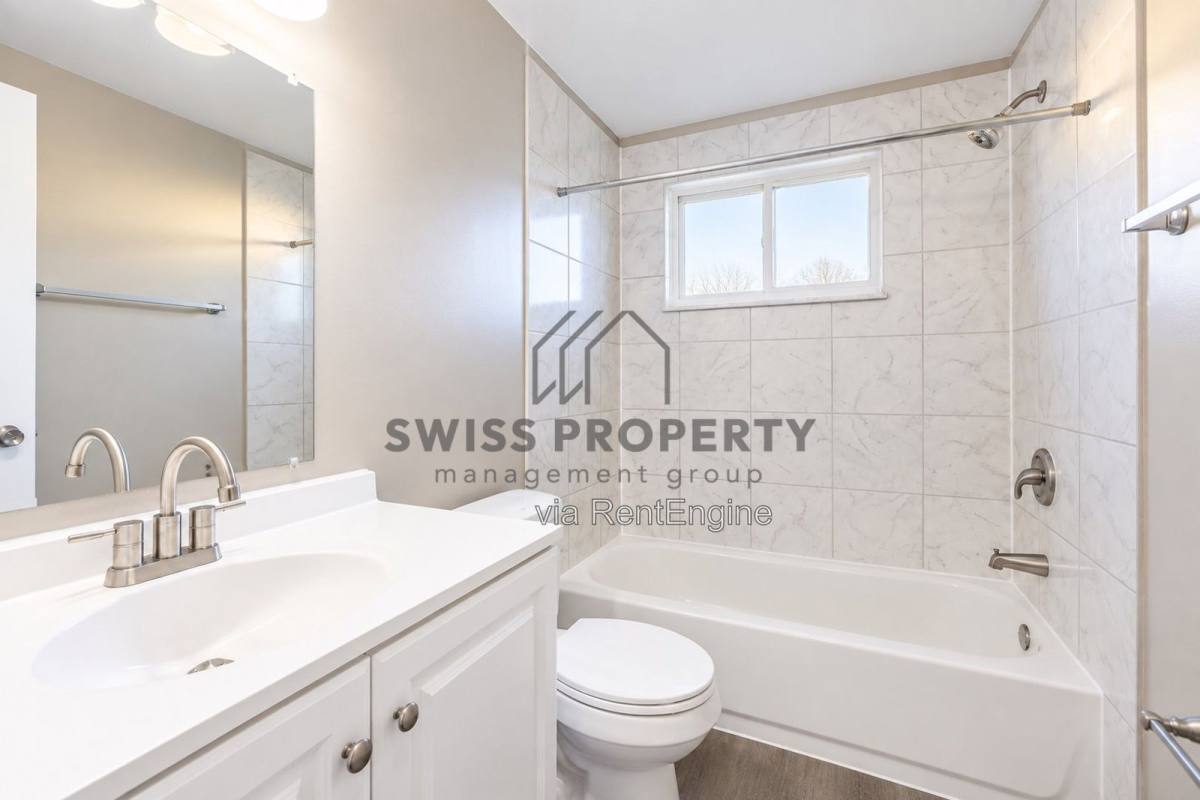Apartment for rent at 908 N Meadows Court #K, Columbus, OH 43229