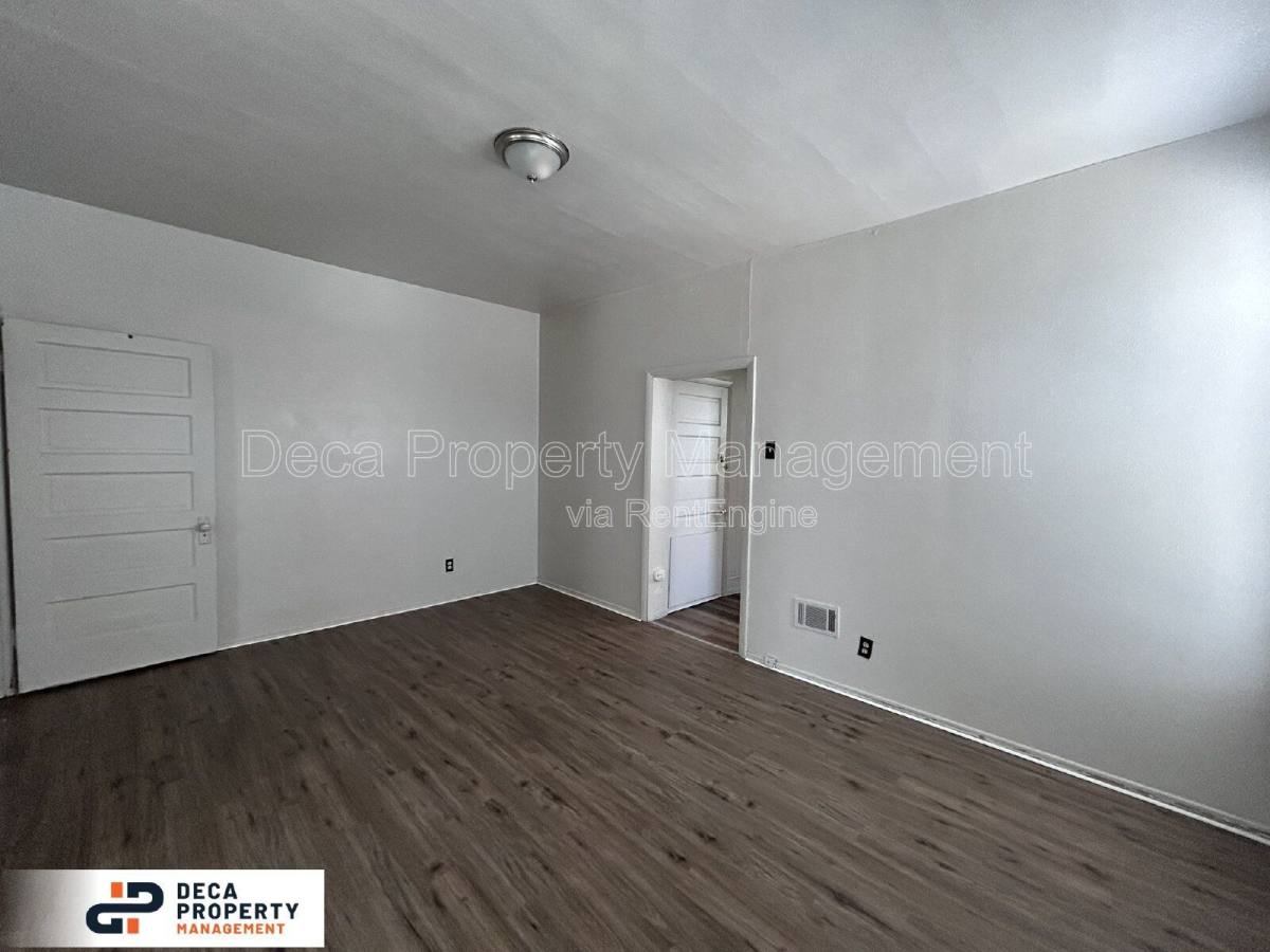 Apartment for rent at 3226 Utah St #2F, Saint Louis, MO 63118