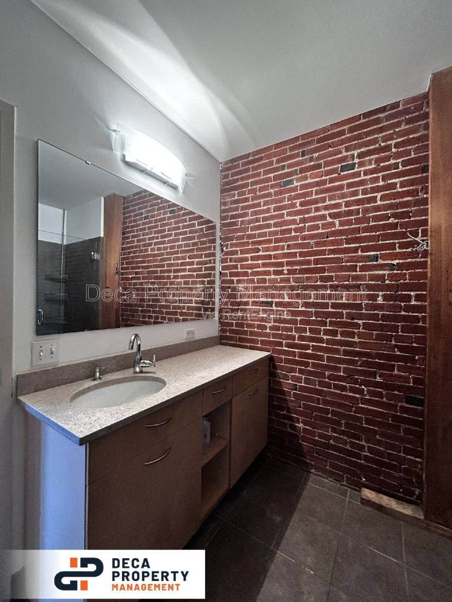 Condo for rent at 721 N 17th St #204, St. Louis, MO 63103