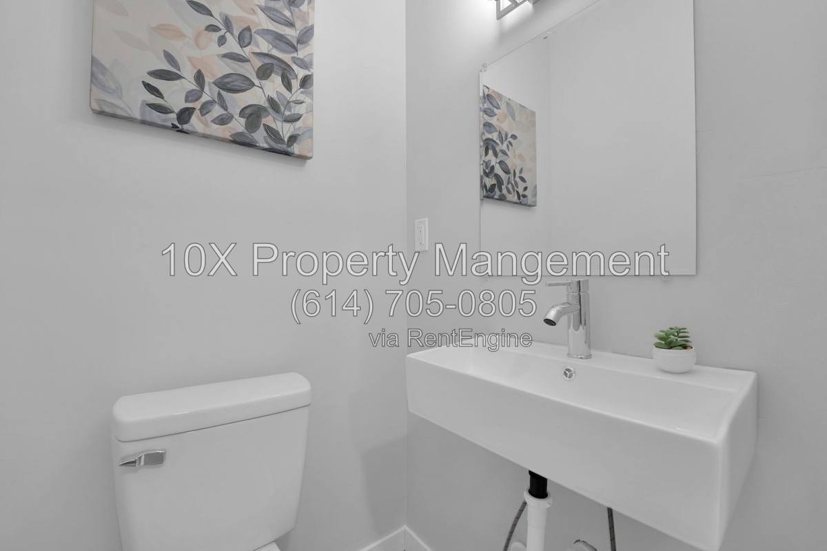 Apartment for rent at 1593 Cleveland Ave, Columbus, OH 43211