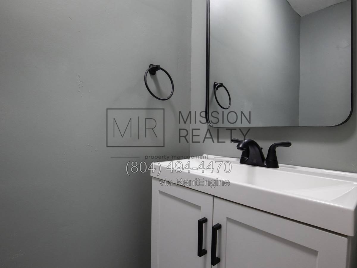 House for rent at 1005 Bank St, Hopewell, VA 23860
