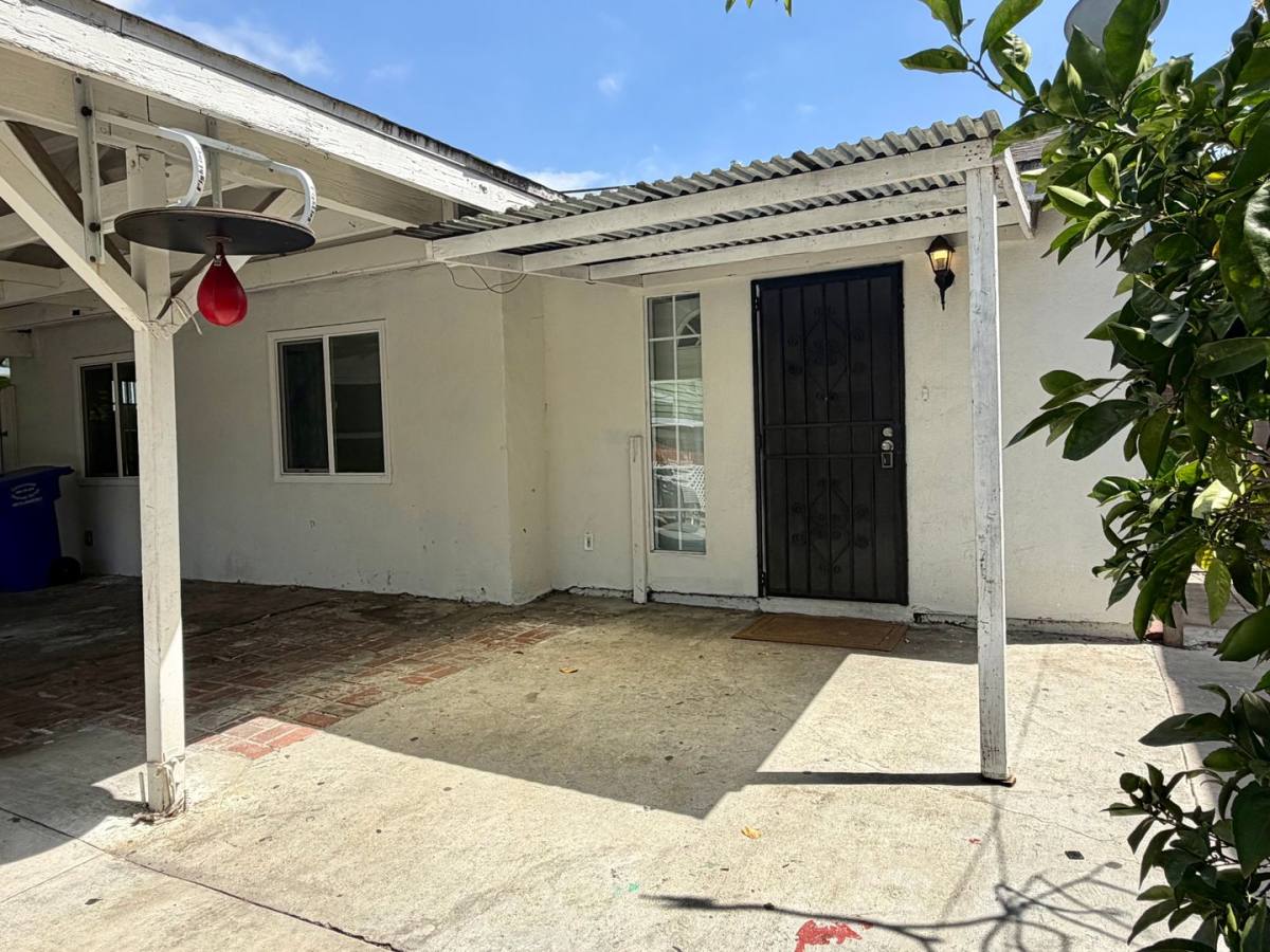 Apartment for rent at 4522-24 W 172nd St, Lawndale, CA 90260