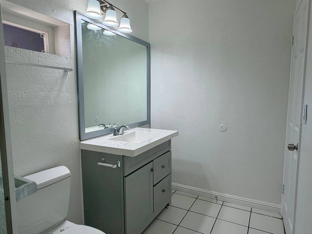Apartment for rent at 4522-24 W 172nd St, Lawndale, CA 90260