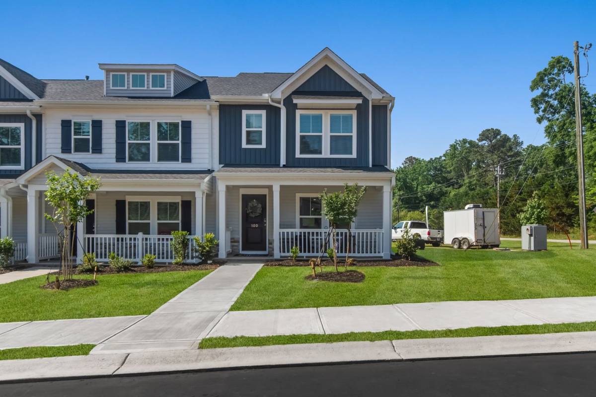 Townhouse for rent at 102 Wyndham Way, Laurens, SC 29360
