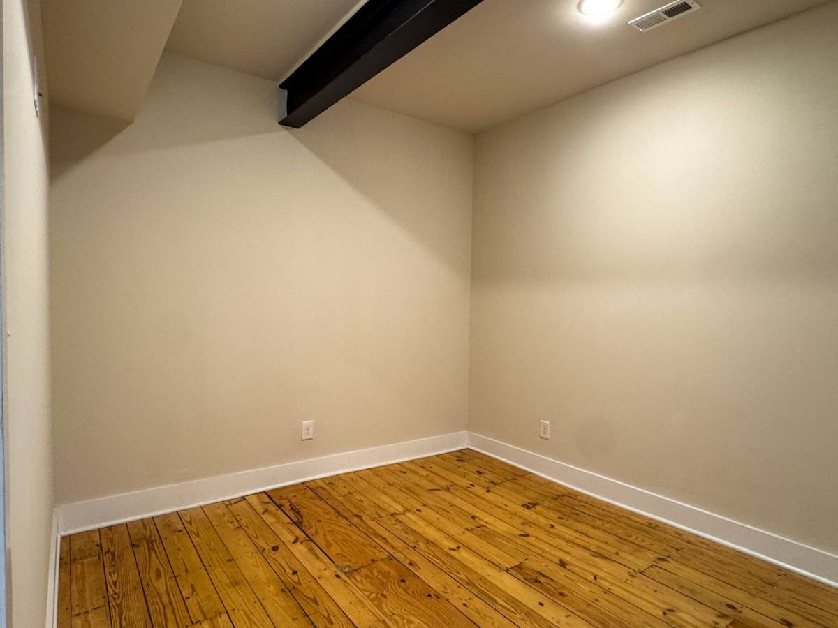 Apartment for rent at 106 N Main St #4, Hopewell, VA 23860
