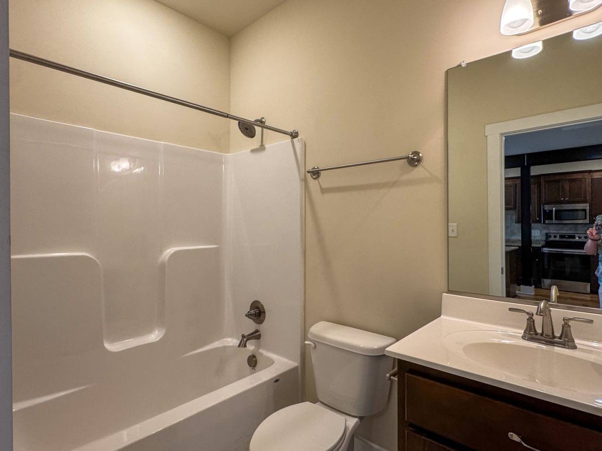 Apartment for rent at 106 N Main St #4, Hopewell, VA 23860