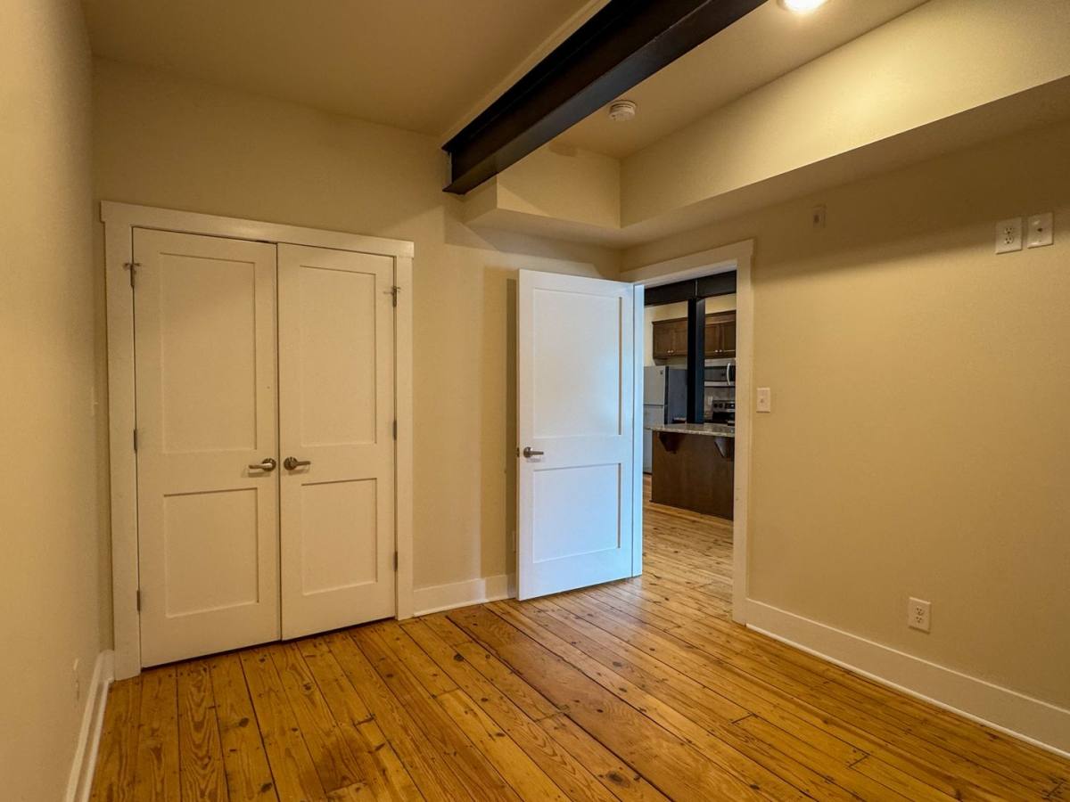 Apartment for rent at 106 N Main St #4, Hopewell, VA 23860
