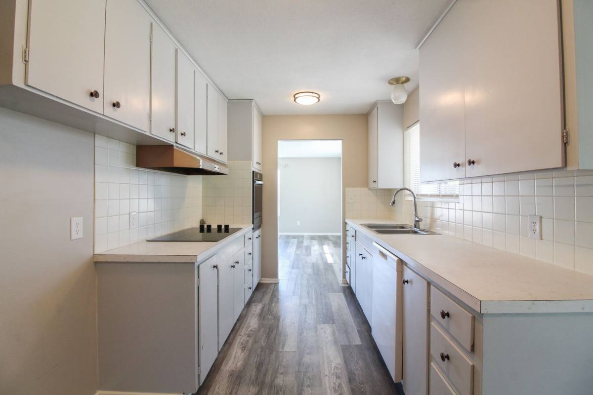House for rent at 1500 Woodbury St, Richland, WA 99354