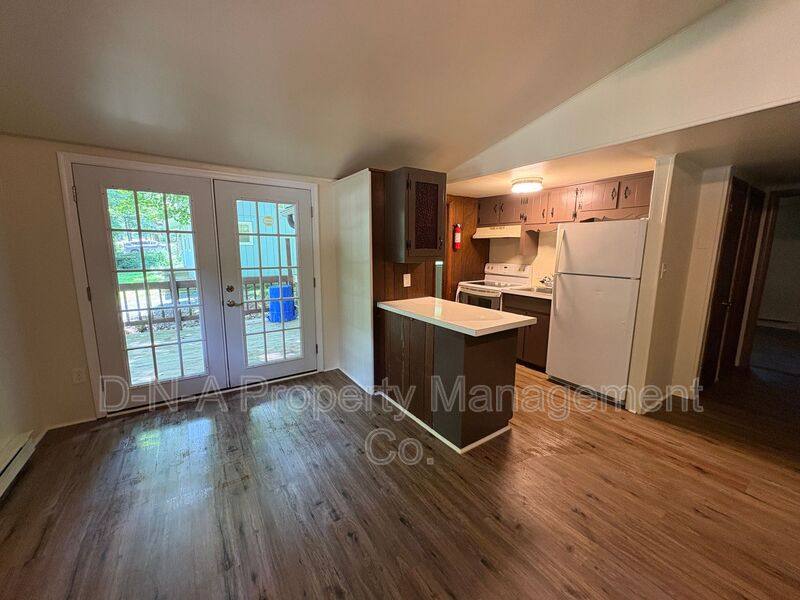 House for rent at 1513 Locust Lane, Pocono Lake, PA 18347