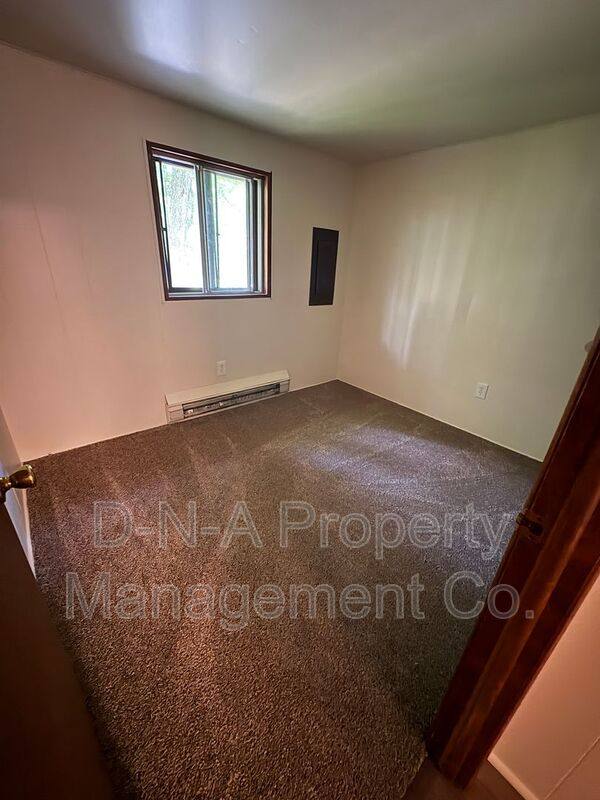 House for rent at 1513 Locust Lane, Pocono Lake, PA 18347