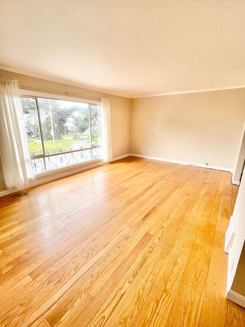 House for rent at 1866 36th Ave, San Francisco, CA 94122