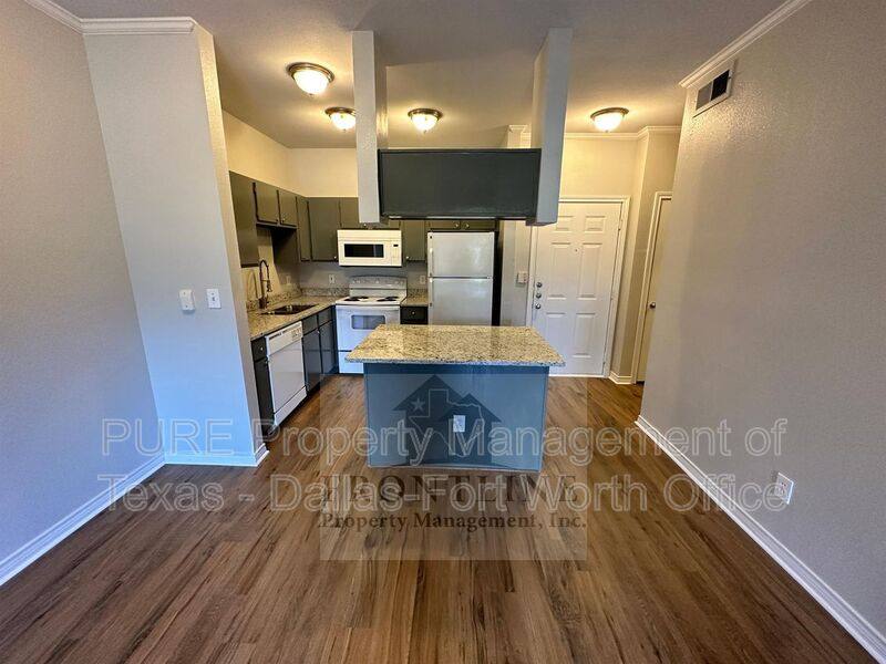 Condo for rent at 1655 Ascension Bluff Dr #170, Arlington, TX 76006