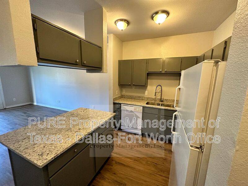 Condo for rent at 1655 Ascension Bluff Dr #170, Arlington, TX 76006