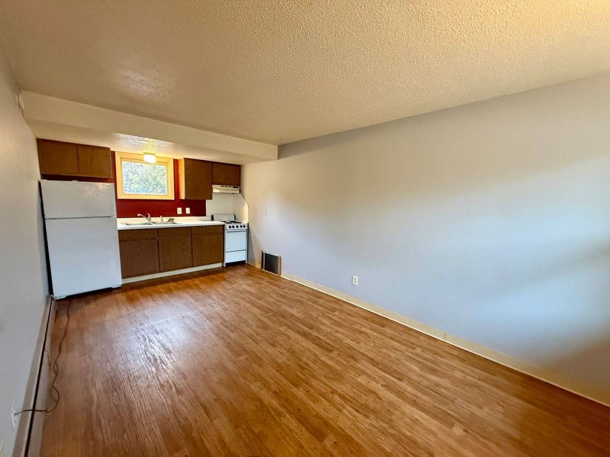 Apartment for rent at 601 McClellan St, Wausau, WI 54403