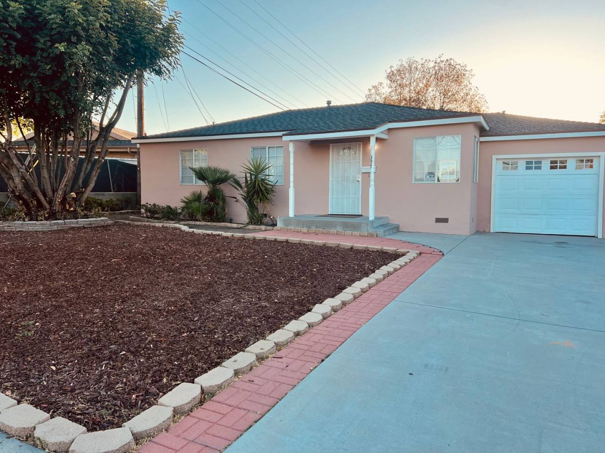 357 Garfield Ave, El Cajon, CA 92020 - House for Rent - Image 2