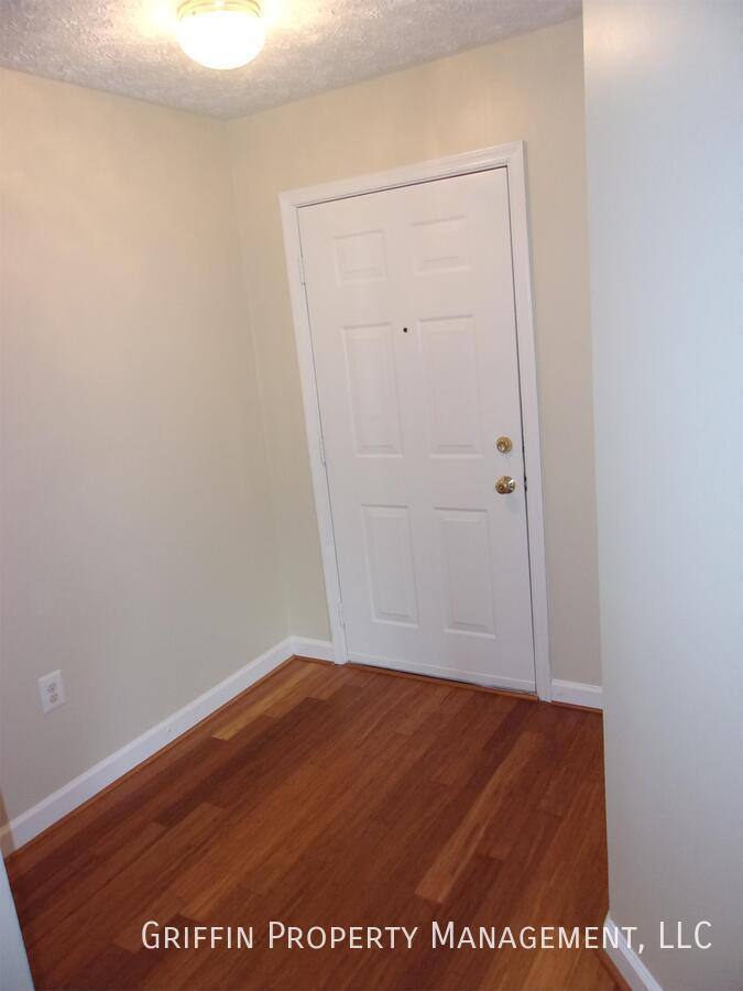 Apartment for rent at 6600 Saint Ignatus Dr #301, Fort Washington, MD 20744